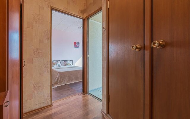 ComfortFlat Iskrovskiy 28