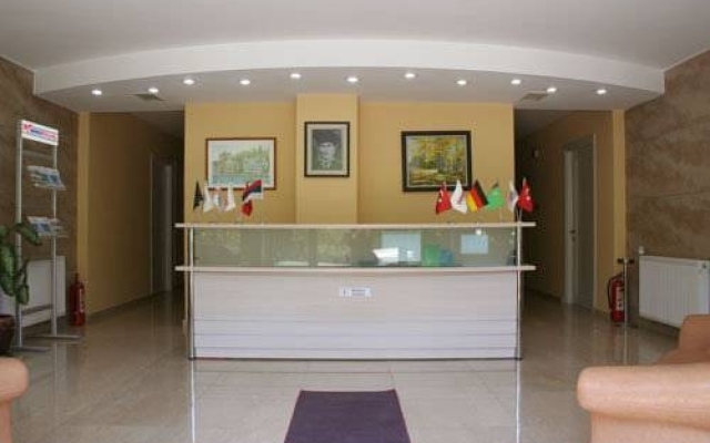 Ev Gibi Suite Hotel