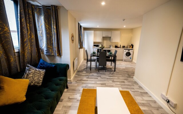3 Bedrooms-8guests-babycot-15mintopepys-freeparkg