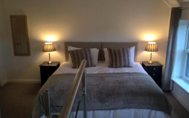 Willow Mews