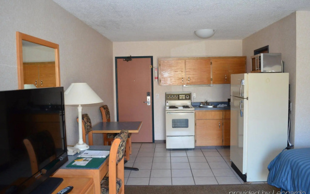 Canadas Best Value Inn & Suites Castlegar