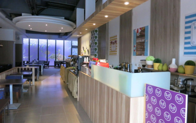 S&E Hotel