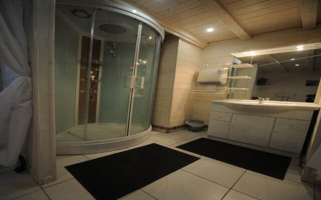 Grange Carole - 6 personnes