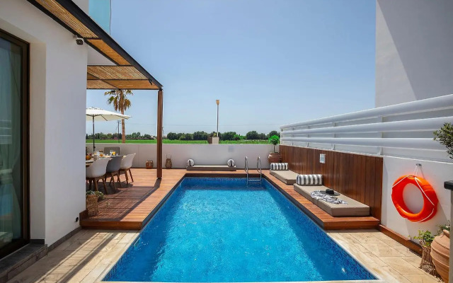 Chris Le Mare Luxury Villa By Louis Hotels