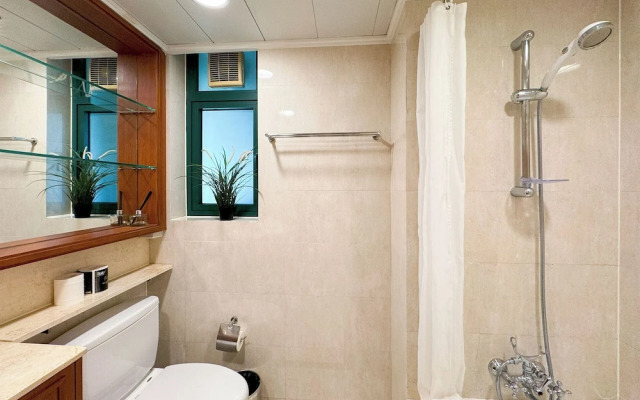 Tyms 2BR Apt Near ITC Xujiahui Line1 11