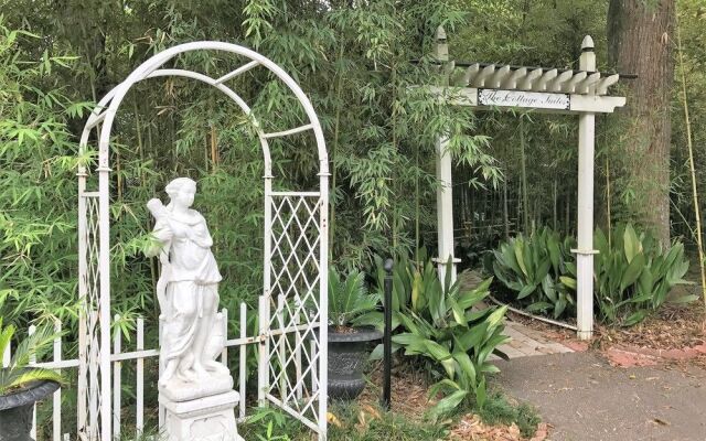 Historic Michabelle Inn