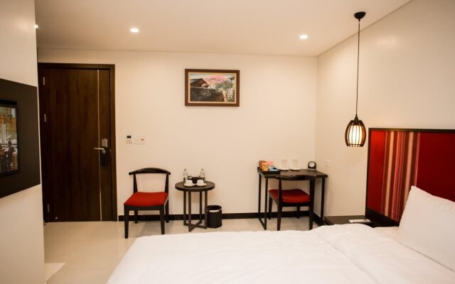 Max Boutique Hotel