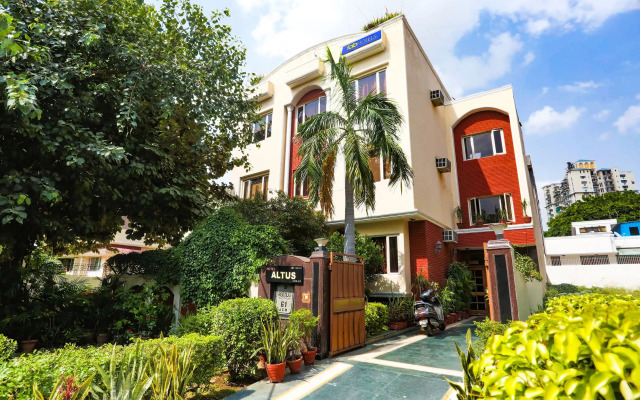 FabHotel Altus DLF Phase 2