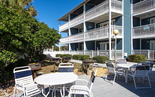 Summer Breeze 312 1 Bedroom Condo by RedAwning