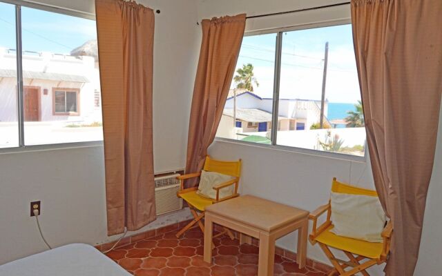 Las Mareas 21 2 Br home by RedAwning