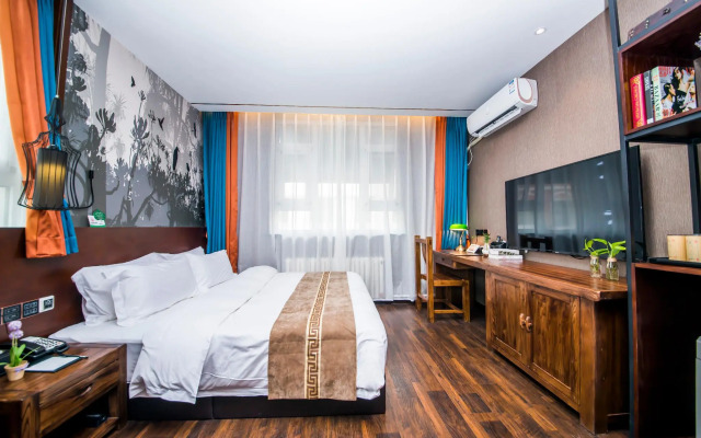 MG Hotel - St. Michael's Cathedral, Qingdao