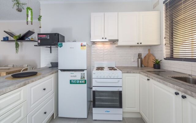 Bay Village 2 - Shoal Bay