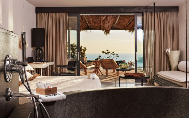 Myconian Utopia Relais & Chateaux