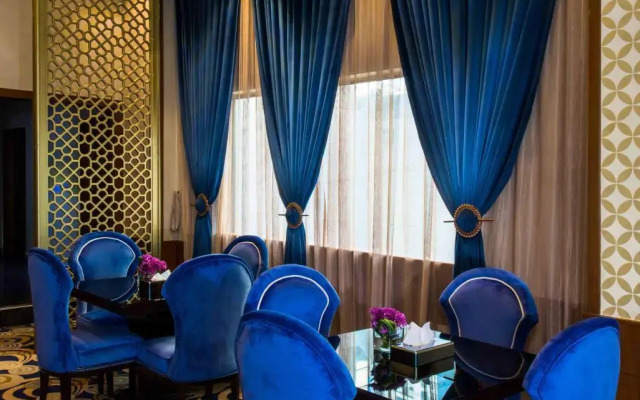 Rose Continental Hotel