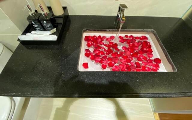 Hoang Gia I Hotel Yen Xa - by Bay Luxury