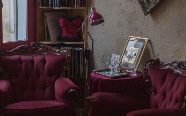 L'Aubergine Rouge