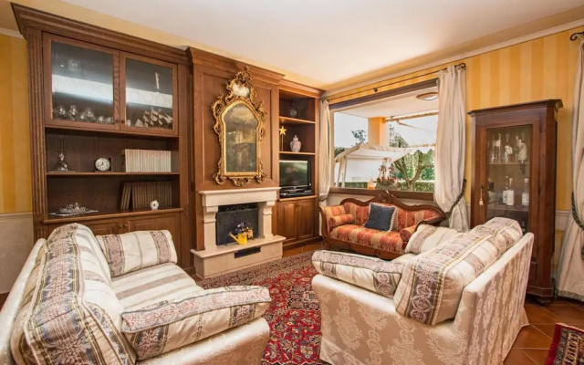 Le Ortensie 1 Apartment by Wonderful Italy
