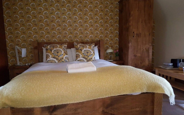 The Dovecote Inn