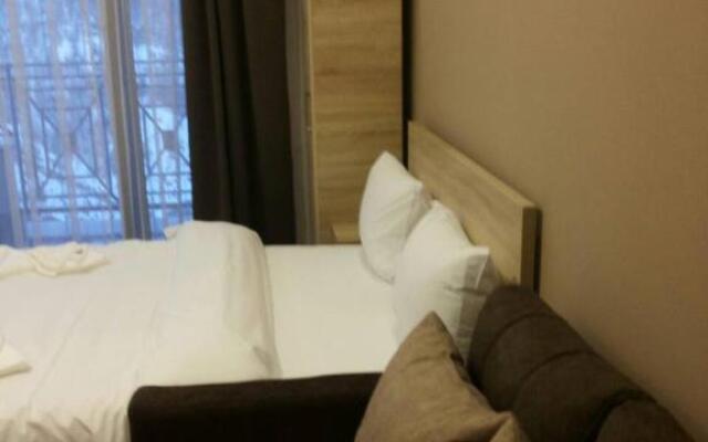 Apartment Simonida - Milmari M3