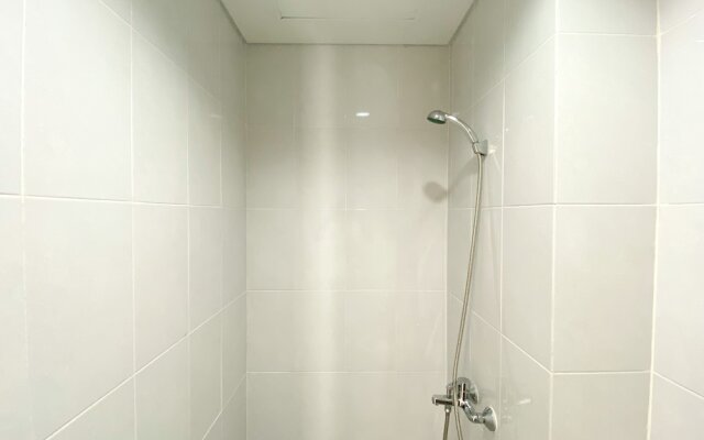 Enjoy Living Studio Room At Patraland Urbano Apartment