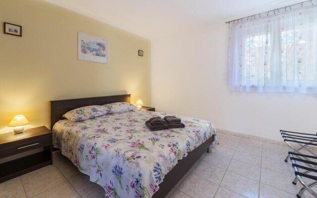 Nice Home in Pula With Wifi and 2 Bedrooms