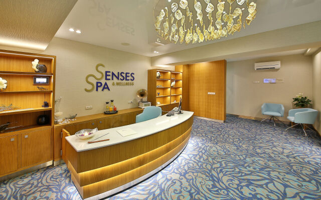 MARITIM Paradise Blue Hotel & Spa