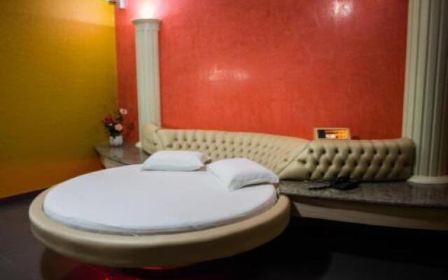 Shanadu Motel