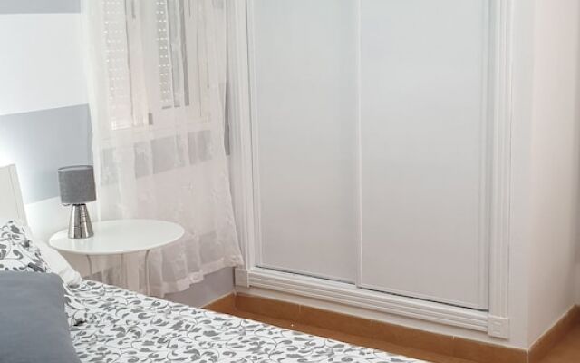 Italian Style 2 Bedrooms Apartment