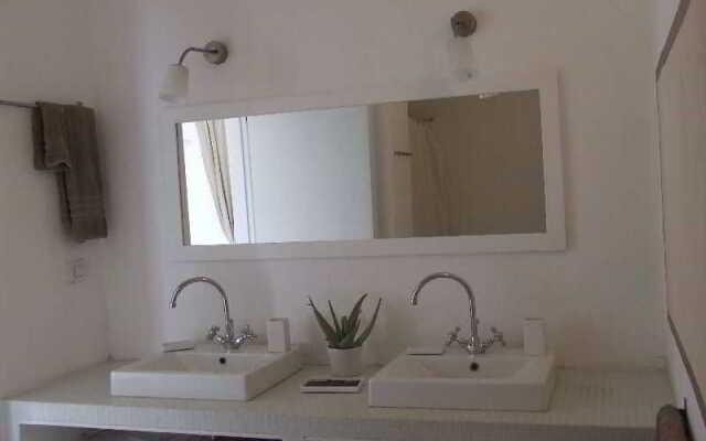 Casa Velha Resort