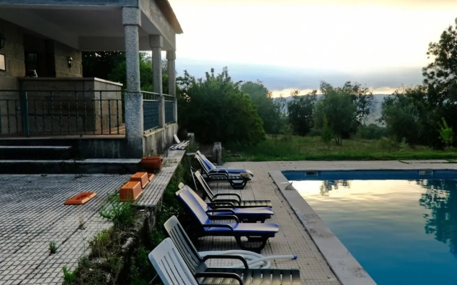 Rustic Terrace2 Bedrooms Farm House