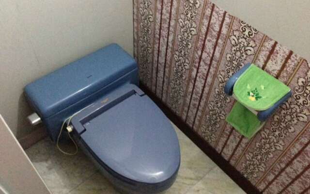 Narita Airport Samurai Hostel