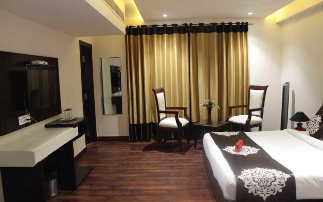 Aura Grand Residency