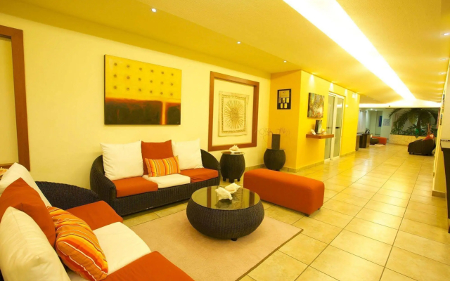 Ixchel Beach Hotel