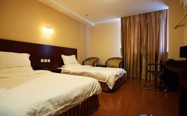 Yifeng Business Motel