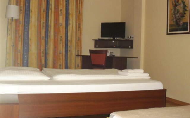 Hotel Arli