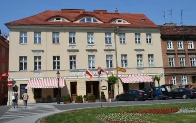 Hotel Kolegiacki