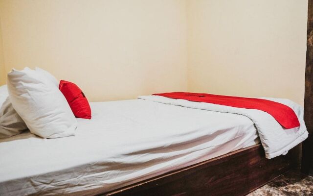 RedDoorz @ Pandega Padma