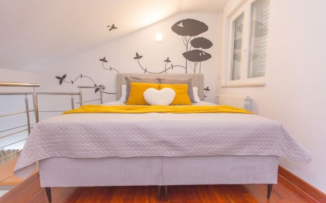 Green Hills Apartment