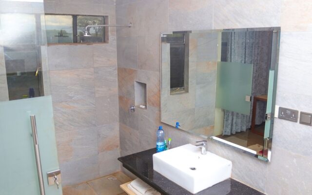 River Lumi Resort - Taveta