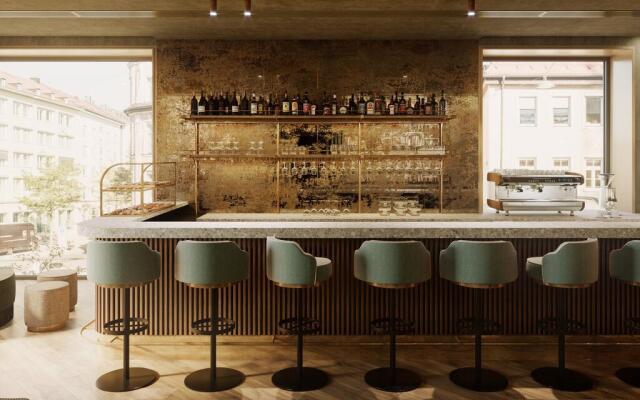 MIANO Hotel & Bar