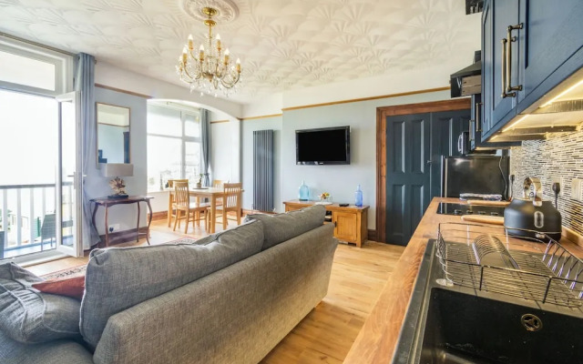 Beachside Apartment