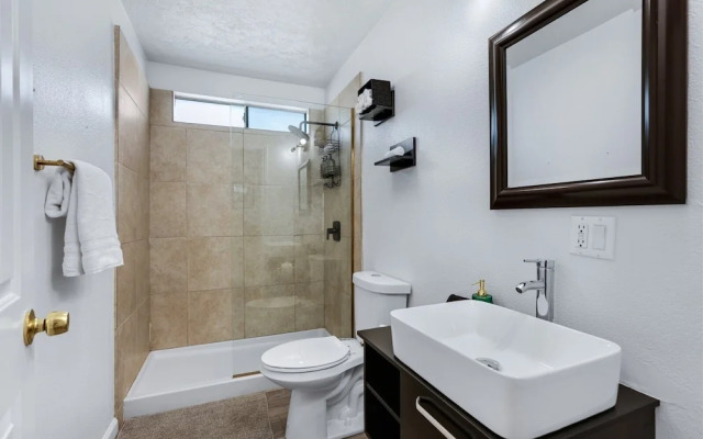 Desert Green Serenity