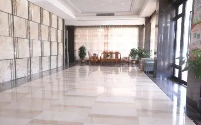 Haiyuewan Hotel (Shanwei Haifeng Passenger Transport Terminal)