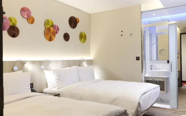 Royal Jade Boutique Hotel