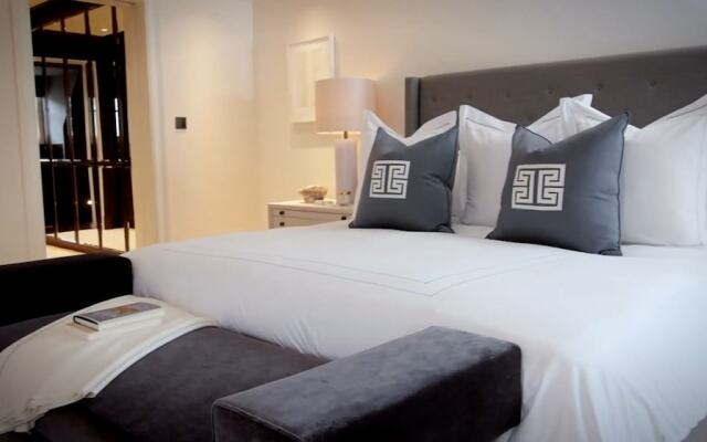 Beautiful 4-bed Flat in Mayfair