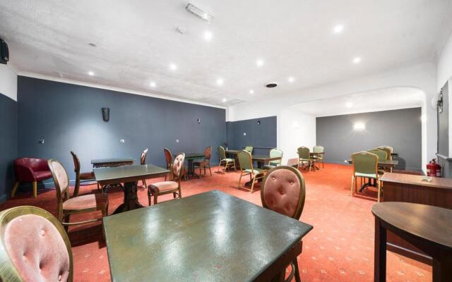Iway Inn Hotel