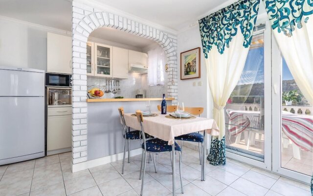 Beautiful Home in Kampor With Wifi and 1 Bedrooms