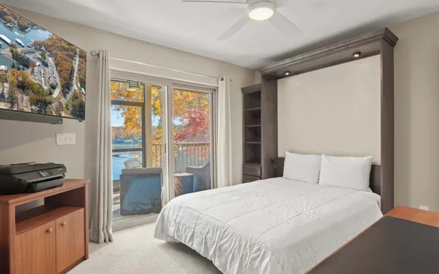Lakeside Haven - Condo for 8