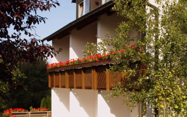 TIPTOP Hotel Hirt