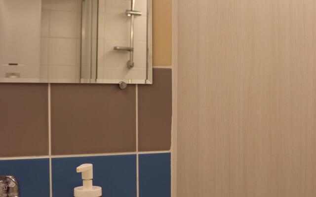 Меблированные комнаты на Среднем проспект 55литО